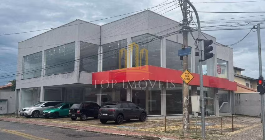 Ponto comercial com 671m2 de área construída na Av. barbacena