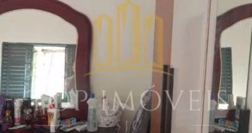 Oportunidade de Casa Campos Sao Jose 1 dormitorio 1 banheiro, Pronto para Ampliação do Imóvel ou Reforma