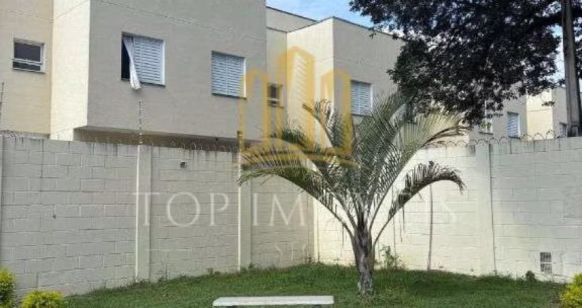 Excelente Oportunidade! Sobrado com 2 dormitorios em condominio fechado.