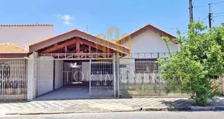 Casa/Comércio no Centro de Jacareí – Atrás do Parque dos Eucaliptos