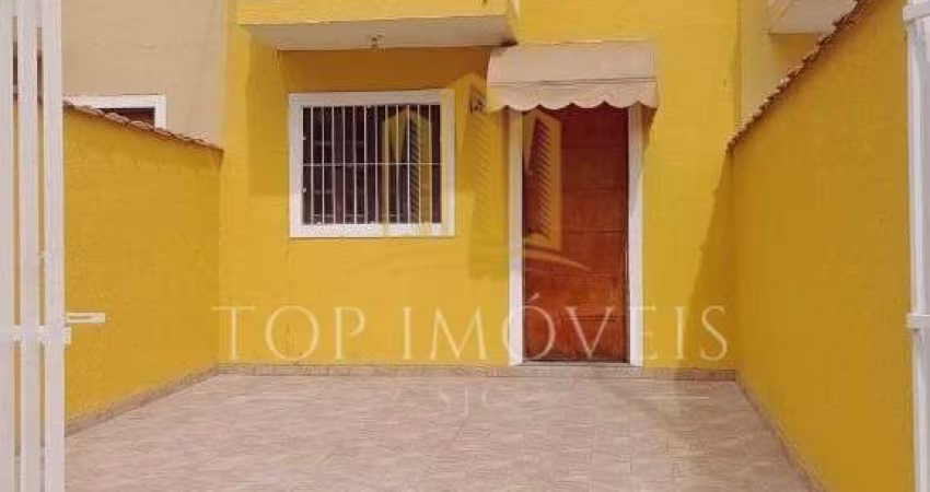 Linda Casa Villagio localizada na Zona Sul 2 dormitorios