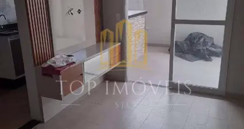 Apartamento localizado na vila tesouro com quintal privativo (quintal) 33 m2/churrasqueira