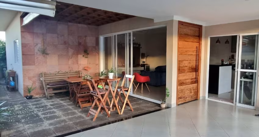 Casa Mais Parque Mirassol.