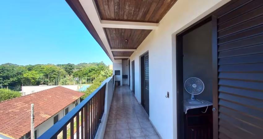 Apartamento - Padrão, para Venda em Ubatuba/SP