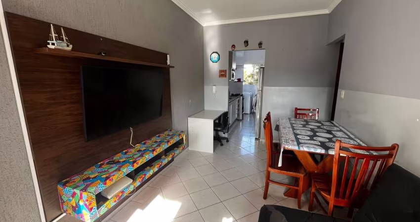 Apartamento - Padrão, para Venda em Ubatuba/SP