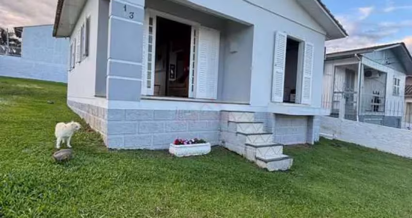Casa com 2 quartos à venda na Avenida Centenário, 13, Pinheirinho, Criciúma