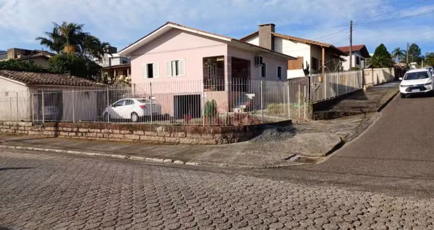Casa à venda na Vila Isabel, Criciúma 