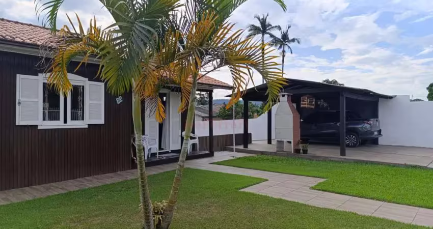 Casa com 3 quartos à venda na Vila Francesa, Criciúma 