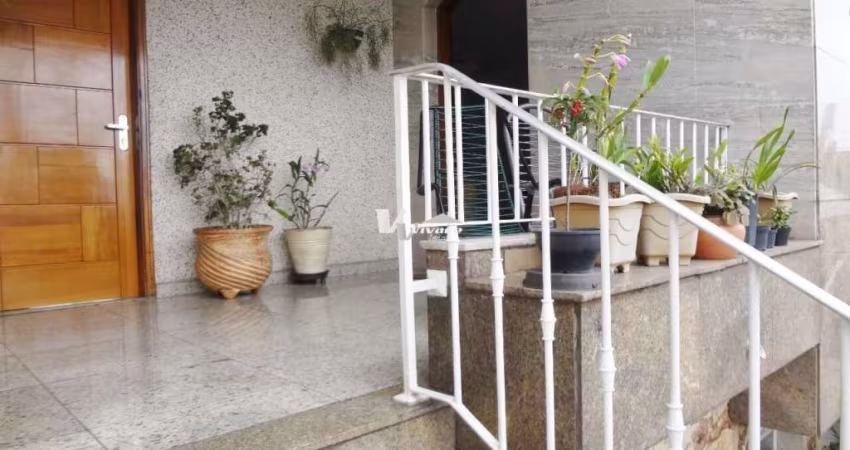 Excelente sobrado de 232m² à venda na Vila Maria