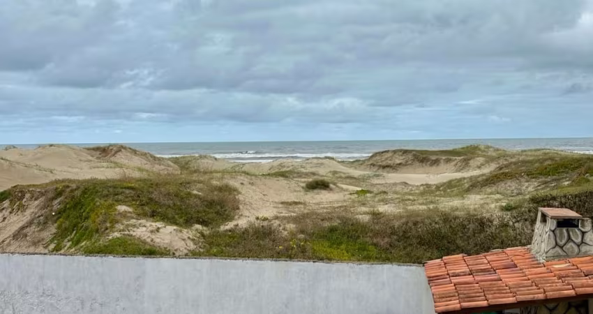 Apartamento mobiliado com vista ampla para o mar no bairro salinas