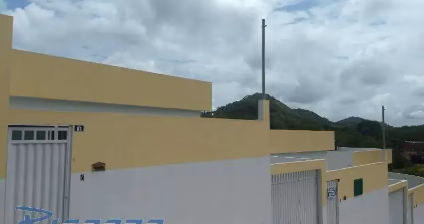 Casa 2 quartos á venda nossa sra de fátima em guarapari-es.