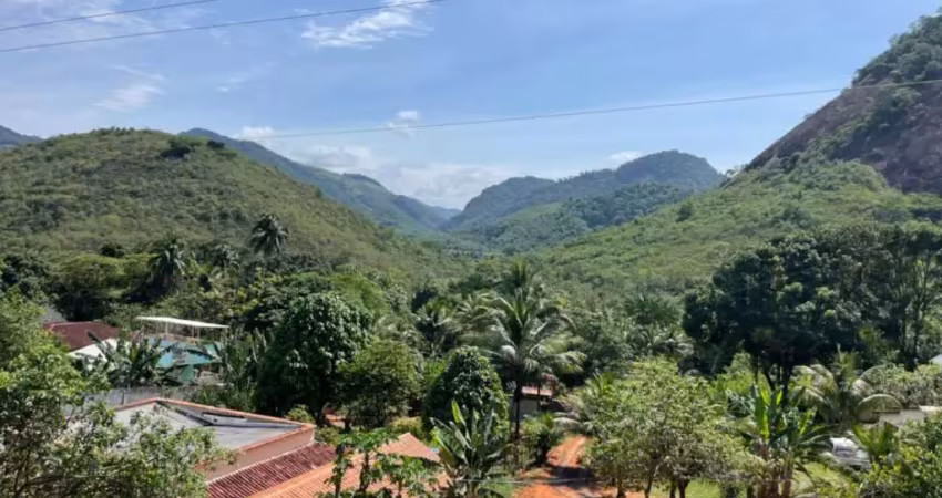 Área à venda com Platô, uma vista esplendorosa para o Vale, em São João do Jaboti, Guarapari ES.