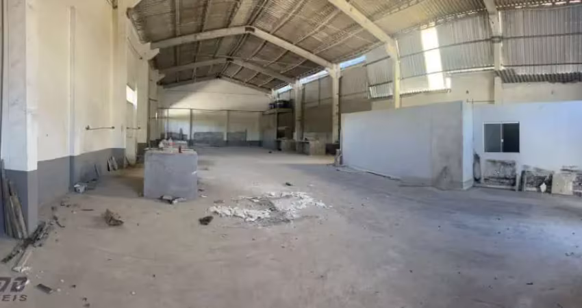 Galpão à venda, em guarapari, nova guarapari, na enseada azul, área de 400m², em ótima localização.