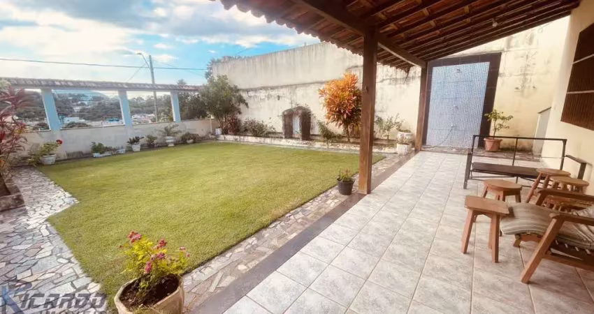 Casa linear a venda 3 quartos itapebussu guarapari e.s , próximo a tudo para o dia a dia