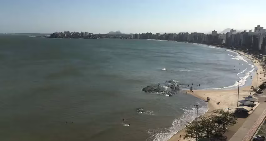 Cobertura Duplex 4 quartos / 4 suítes, á venda de frente  para mar da Praia do Morro - Guarapari ES