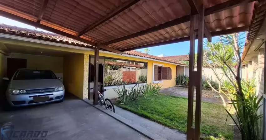 Imperdível: casa à venda em guarapari-es, no bairro meaípe, com 4 quartos, 2 suítes, sala, 1 vaga de garagem e 170m² de área.