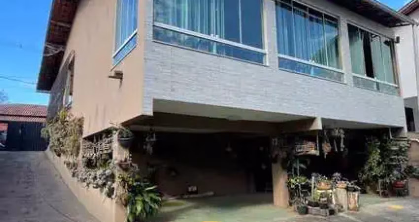 Chácara à venda com casa, lago, área de 1000 m² próximo a cidade de guarapari es.