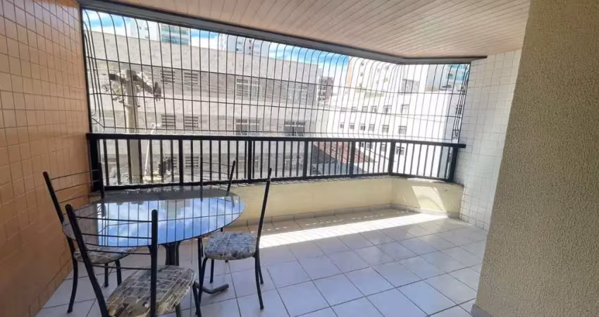 Apartamento a venda 3 quartos praia do morro guarapari e.s, mobiliado , meio de praia mais procurado com área externa .
