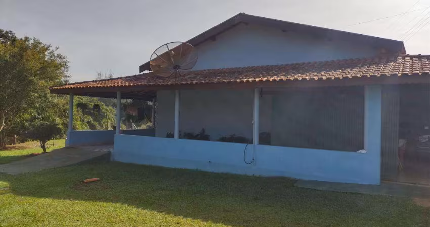 Chácara em Tatuí, Rio das Pedras (3.025 m²) com casa.
