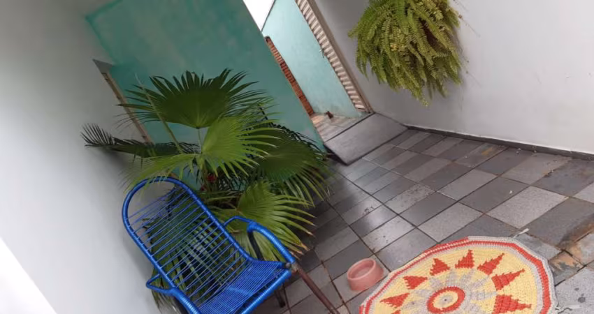 Casa em Tatuí (2 quartos, 1 suíte, edícula), bairro São Judas