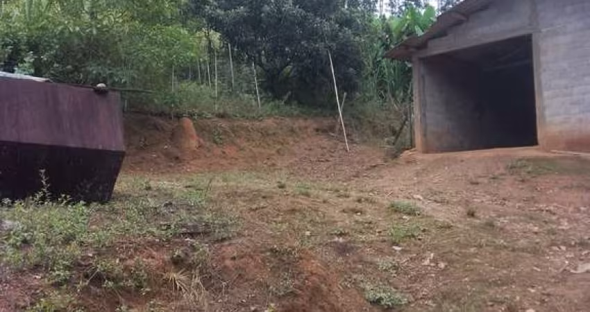 Sítio em Guapiara, 53 alqueires, casa, barracão.