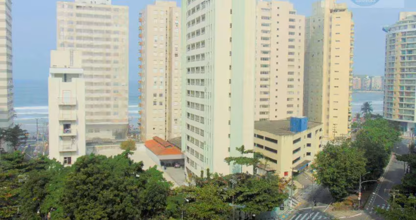 Pitangueiras - duas quadras da praia - 130 m² úteis - 02 vagas.
