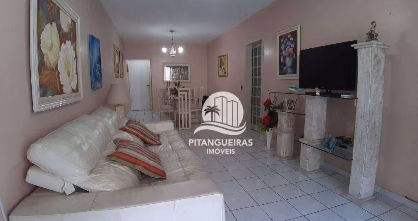 Apartamento amplo próximo ao mar na Praia de Pitangueiras