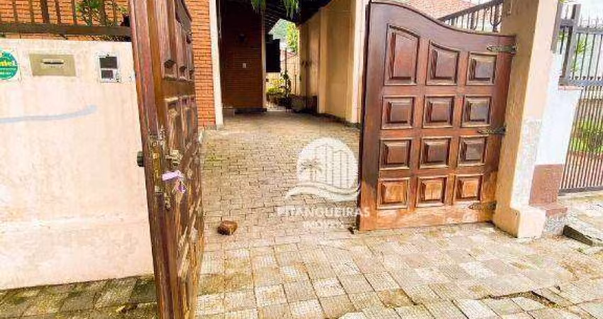 Casa com 3 dormitórios à venda, 245 m²  - Pitangueiras - Guarujá/SP
