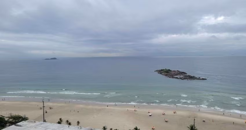 PITANGUEIRAS - COBERTURA PENTHOUSE COM 400 M², EXCELENTE COBERTURA REFORMADA, 01 VAGA DE GARAGEM, AMPLO E ESPAÇOSO.