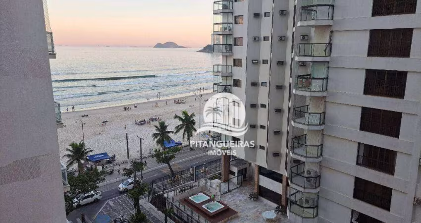 APARTAMENTO DUPLEX COM EXCELENTE VISTA PARA O MAR, À 40 METROS DA PRAIA NA PITANGUEIRAS.