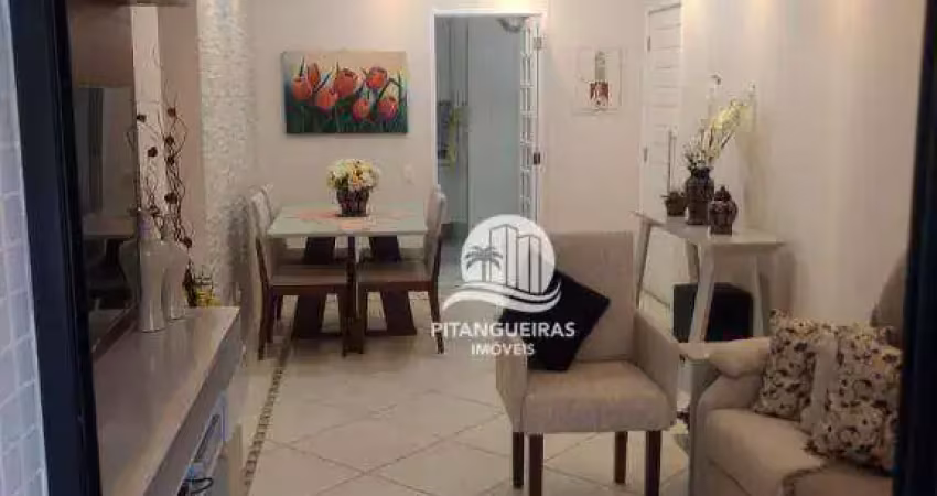 Apartamento mobiliado 100 metros da praia na pitangueiras, são 3 dormitórios, sendo 1 suíte, prédio com piscina.