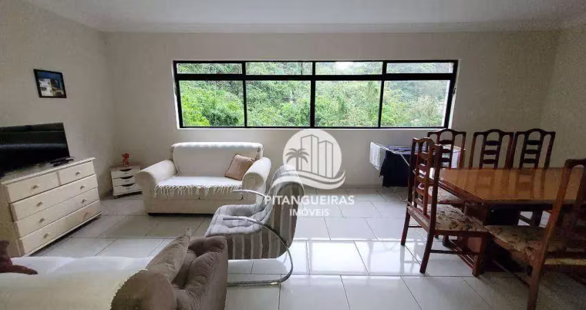 PITANGUEIRAS – NA QUADRA DA PRAIA, APARTAMENTO TOTALMENTE REFORMADO, LAZER NO PRÉDIO E 02 VAGAS DE GARAGEM.