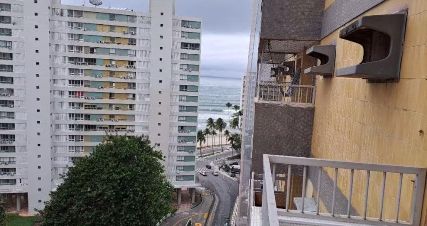 Apartamento com vista para o mar na Praia das Pitangueiras