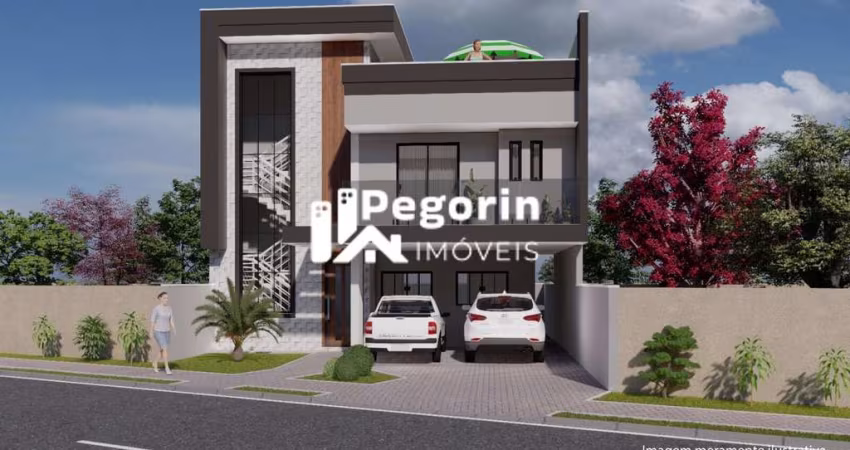 Sobrado Triplex em Condomínio