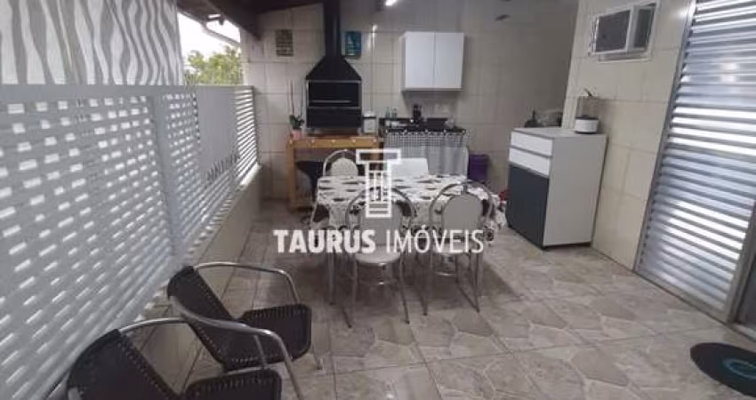 Sobrado 2 quartos, 118 m², à venda por R$750.000