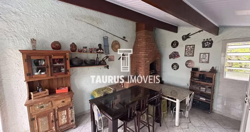 Sobrado 3 quartos, 141 m², à venda por R$695.000