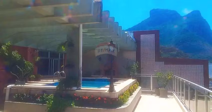Ótima cobertura à venda no jardim oceânico com vista da pedra da gávea.