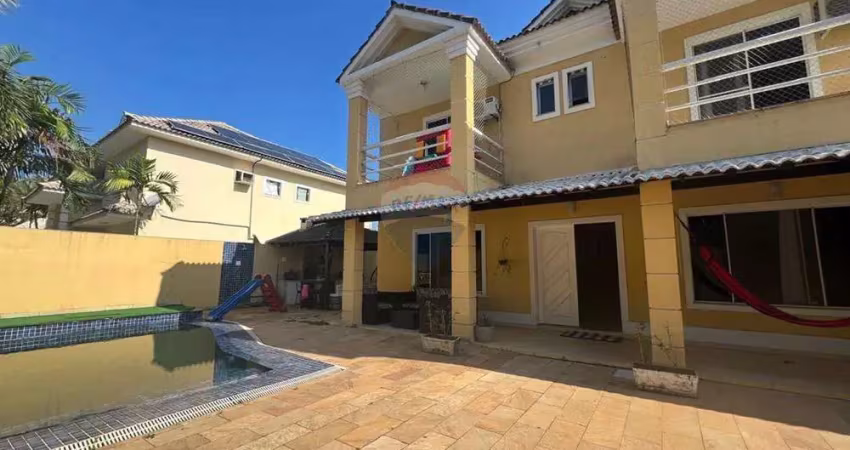 Vargem pequena, condomínio pedra mar. casa 4 suítes. r$1.089.000