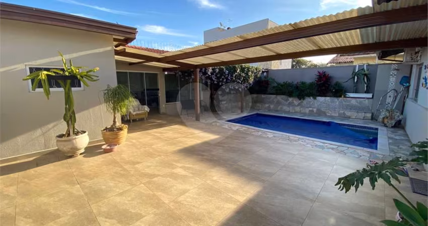 Sobrado com 3 quartos à venda em Vila Santa Cecília - SP