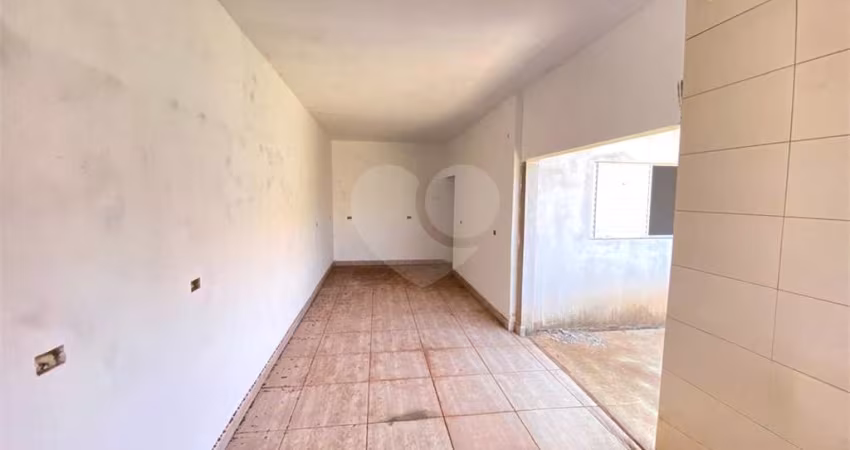 Casa com 2 quartos à venda em Jardim Planalto - SP