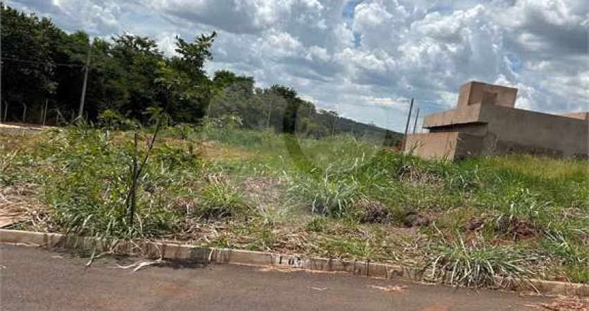 Terreno à venda em Residencial Villacitá 2 - SP