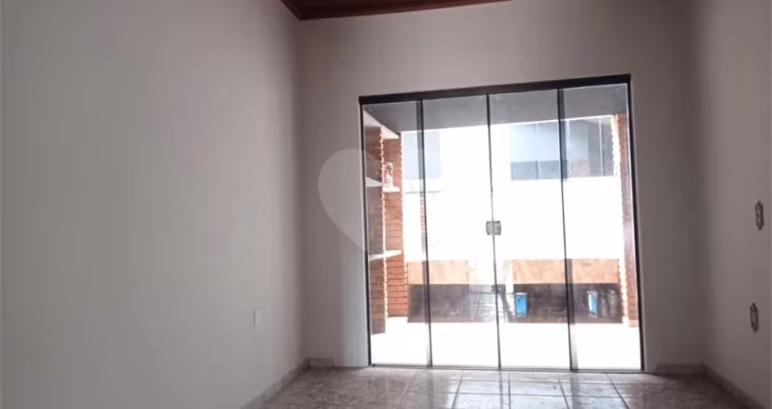 Casa com 1 quartos à venda em Vila São Judas Tadeu - SP