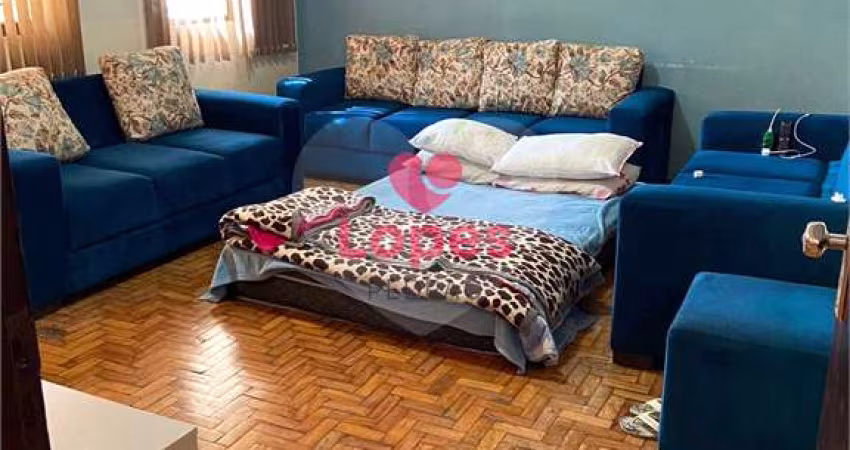 Casa com 2 quartos à venda em Parque Residencial Rondon - SP