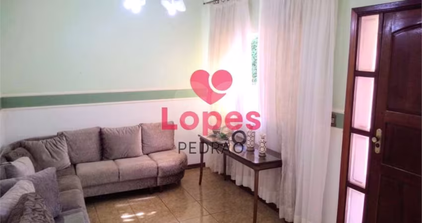 Casa com 4 quartos à venda em Jardim Morumbi - SP