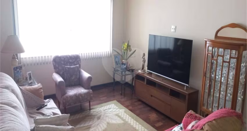 Casa com 2 quartos à venda em Vila Irerê - SP