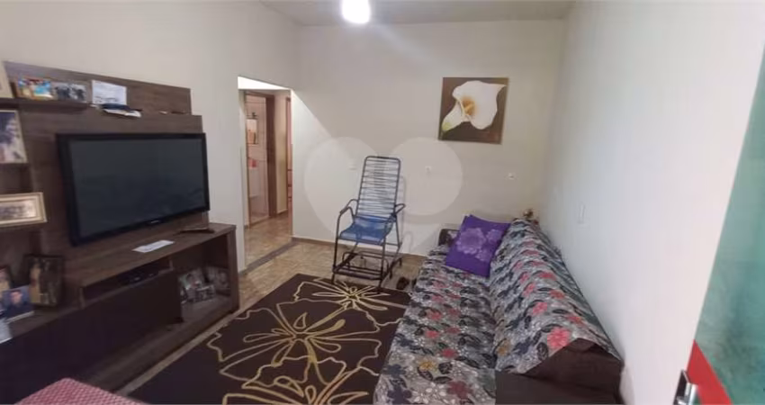 Casa com 2 quartos à venda em Jardim Maria Luíza I - SP
