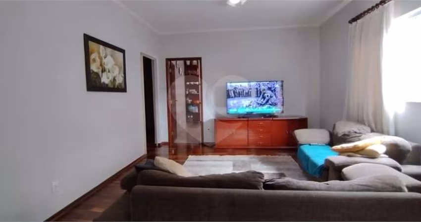 Casa com 2 quartos à venda em Jardim Village - SP