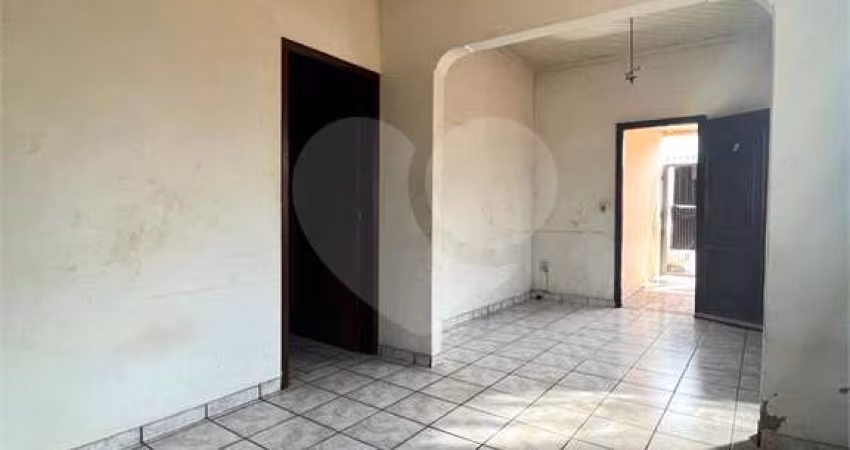Casa com 3 quartos à venda em Centro - SP