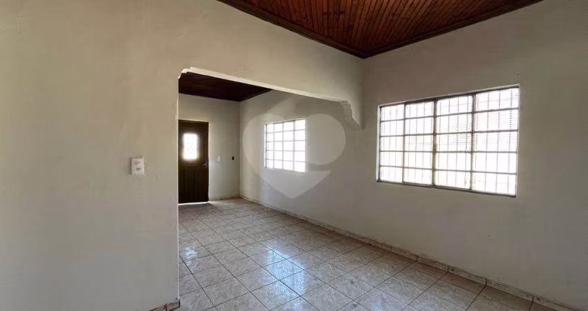 Casa com 3 quartos à venda em Vila Contente - SP