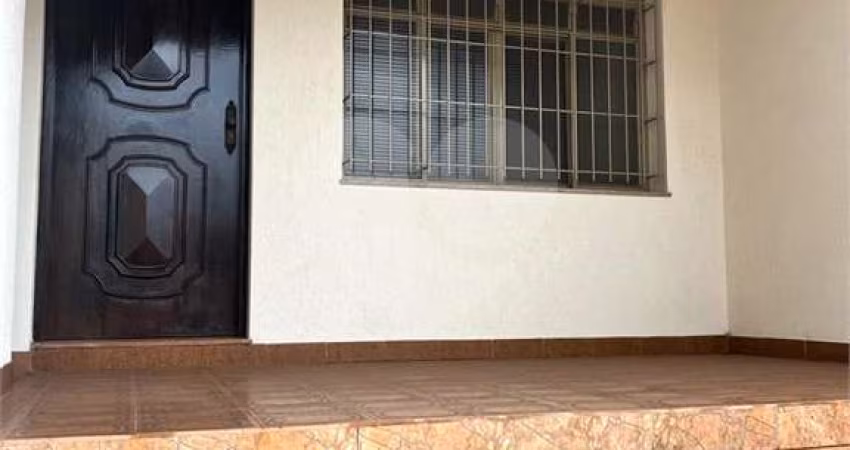 Casa com 2 quartos à venda ou para locação em Jardim Morumbi - SP